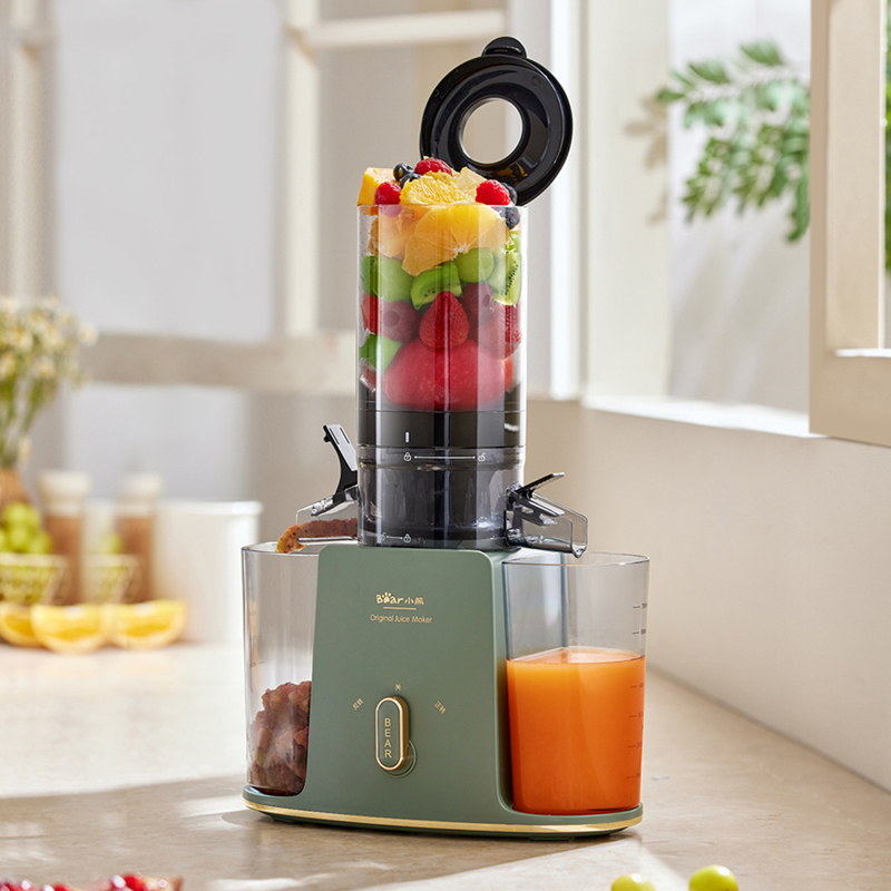 Juicer lambat dengan fungsi penghancuran es